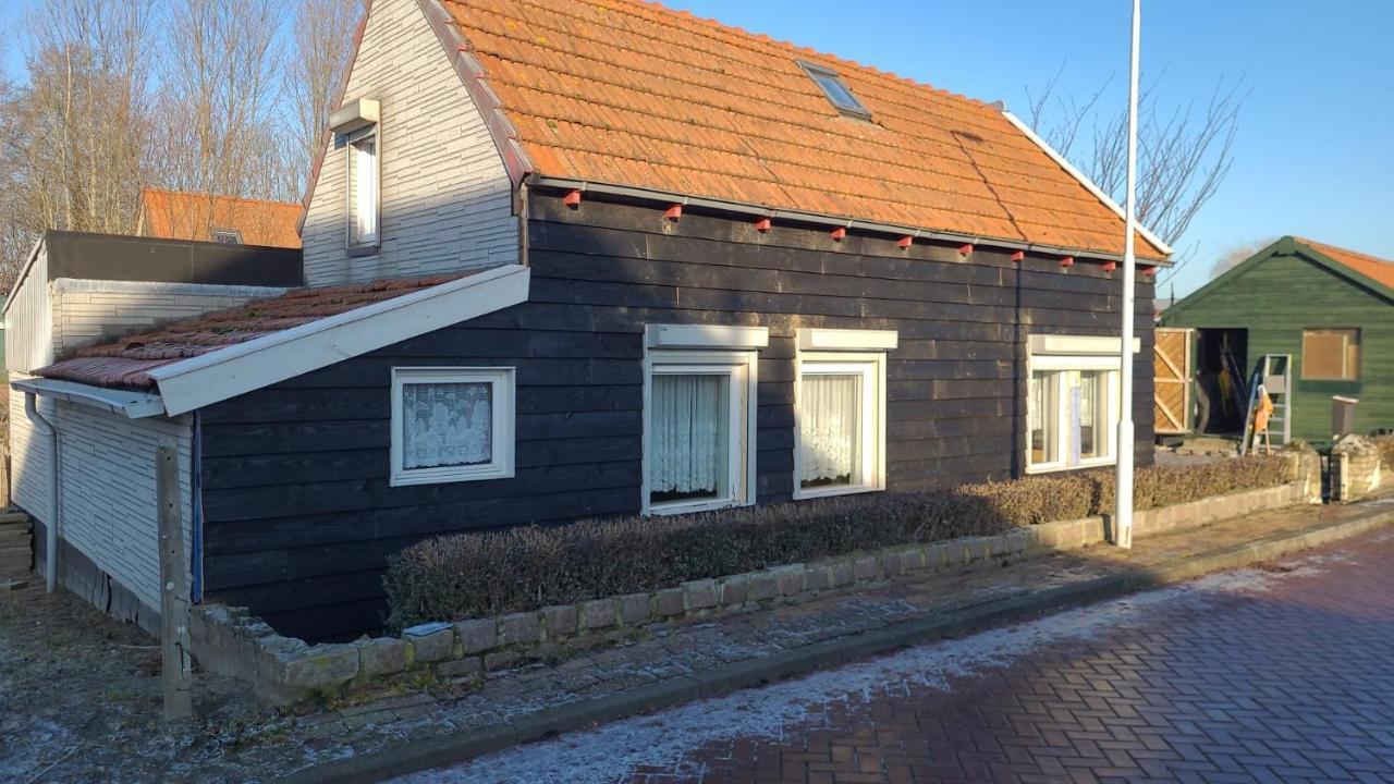 فيلا Schwone Diekhuusje - Vakantiewoning Aan De Noordzeekust Schoondijke المظهر الخارجي الصورة